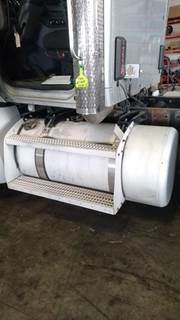 Peterbilt 579 Left Fuel Tank