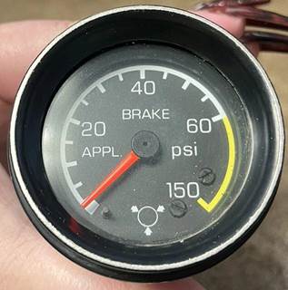 KENWORTH  BRAKE PRESSURE GAUGE