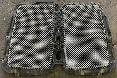 Kenworth T680 Grille