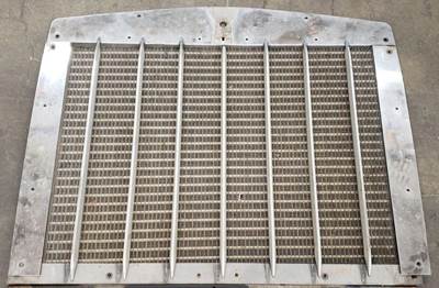 Kenworth T800 Grille
