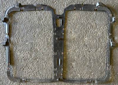 Internal grille surround frame / mount pulled from a Kenworth. Unit is in good