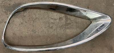 Freightliner Columbia Left Headlight Assembly