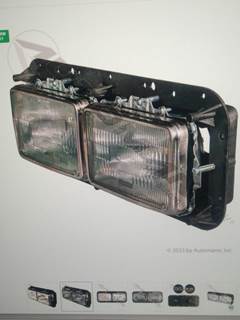 Peterbilt 379 Right Headlight Assembly