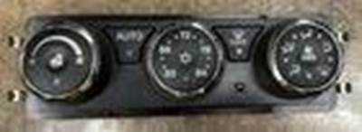Peterbilt 579 Heater / AC Temp Control