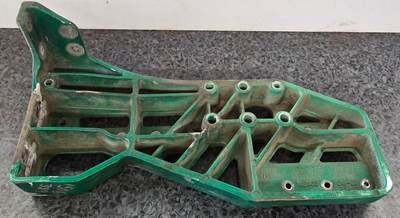 Peterbilt 389 Hood Hinge