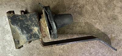 Freightliner Lower Hood Support Guide
OEM# 17-12573-000