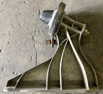 Freightliner Cascadia Left Hood