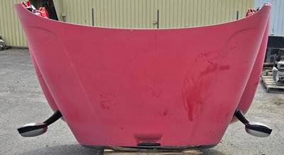 Freightliner Cascadia Hood