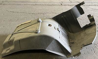 Kenworth T680 Right Hood