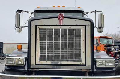Kenworth T800 Hood