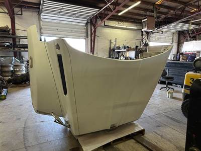 Kenworth T880 Hood