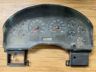 International 8600 Instrument Panel Cluster