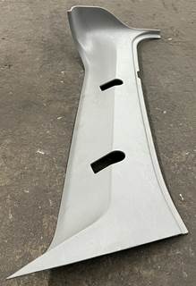 Freightliner Columbia Right Interior Part