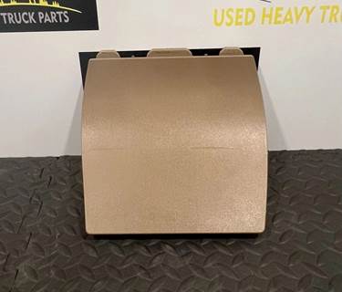 PACCAR Kenworth Center Kick Panel Cover
