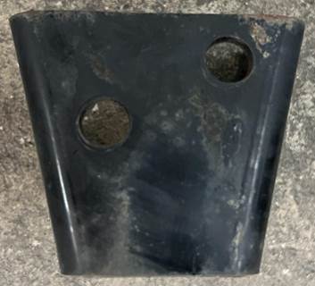 Left hand rear crossmember gusset. Gusset is in good used condition, see