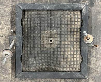 Battery hold down pulled from a PACCAR truck. Part is in good used condition,