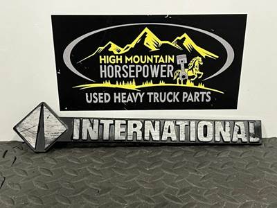 INTERNATIONAL  Vehicle Emblem Badge  P/N: 2007339C1