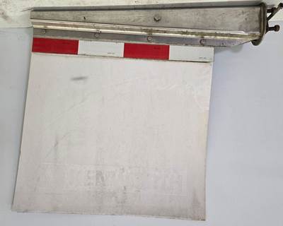 Kenworth Mud Flap Hanger for a Kenworth T660