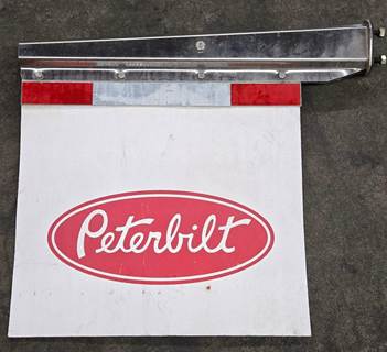 Peterbilt 579 Left Mud Flap Hanger