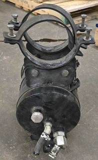 FLEETGUARD 520 Power Steering Reservoir for a Peterbilt 520