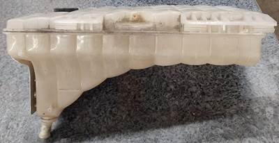 Kenworth T660 Radiator Overflow Bottle / Surge Tank