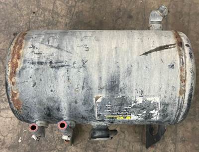 Radiator overflow bottle pulled from a PACCAR truck. Part is in good used