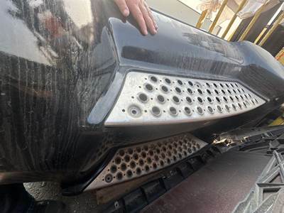 Kenworth T680 Left Fairing