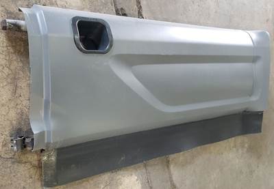 Peterbilt 579 Left Fairing