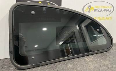 Peterbilt 587 Right Sleeper Window