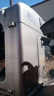 Peterbilt 379 Sleeper