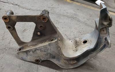 International 8600 Left Spring Hanger