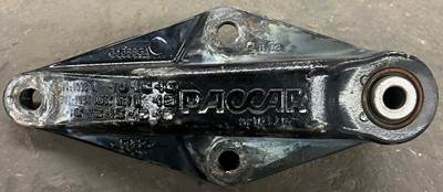 Kenworth T3 Series Spring Hanger