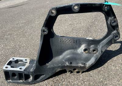 Kenworth T680 Right Spring Hanger