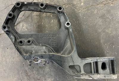 Kenworth T680 Right Spring Hanger