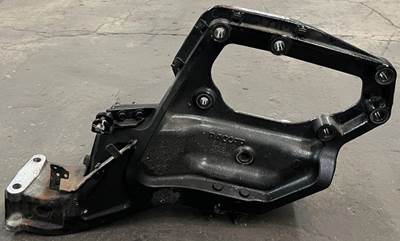 Kenworth T680 Left Spring Hanger