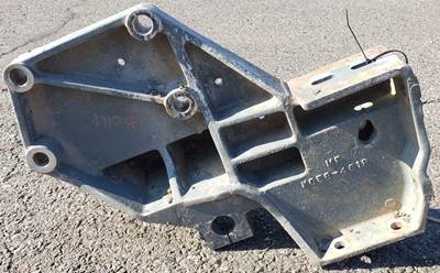 Kenworth T800 Spring Hanger