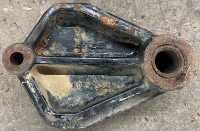 Kenworth T800 Spring Hanger