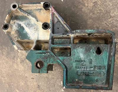 Kenworth T800 Right Spring Hanger