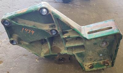 Kenworth T800 Right Spring Hanger