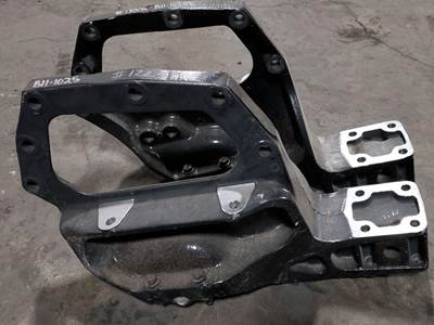 Kenworth T880 Spring Hanger