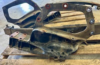 Kenworth T880 Right Spring Hanger