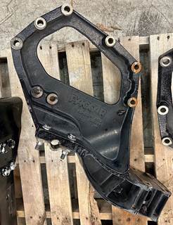 Kenworth T880 Right Spring Hanger