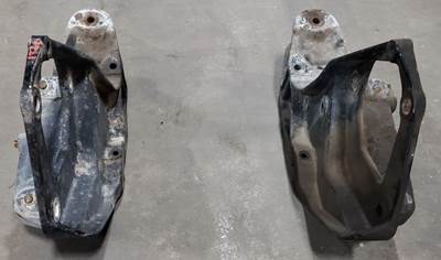 Peterbilt 387 Spring Hanger