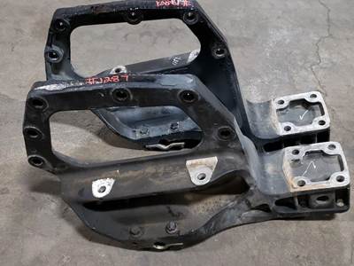 Peterbilt 579 Spring Hanger