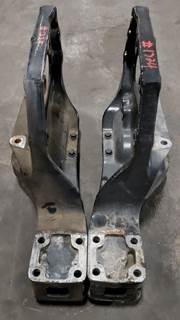 Peterbilt 579 Spring Hanger