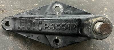 Peterbilt 579 Spring Hanger