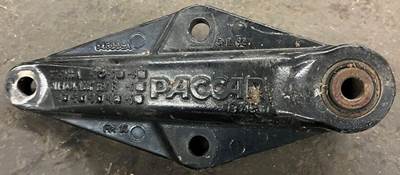 Paccar OEM spring hanger / Steer Axle Spring Hanger / Shackle Hanger
OEM P/N B11