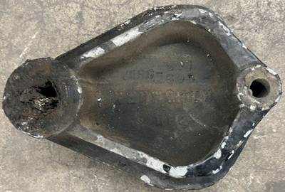 Spring hanger / front shackle bracket pulled from a Kenworth; front suspension