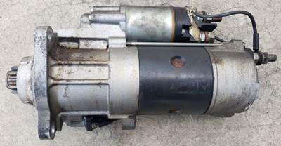 Paccar 320 Starter for a Peterbilt 320
