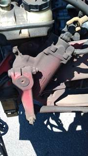 TRW/ROSS COLUMBIA Steering Gear / Rack for a Freightliner COLUMBIA